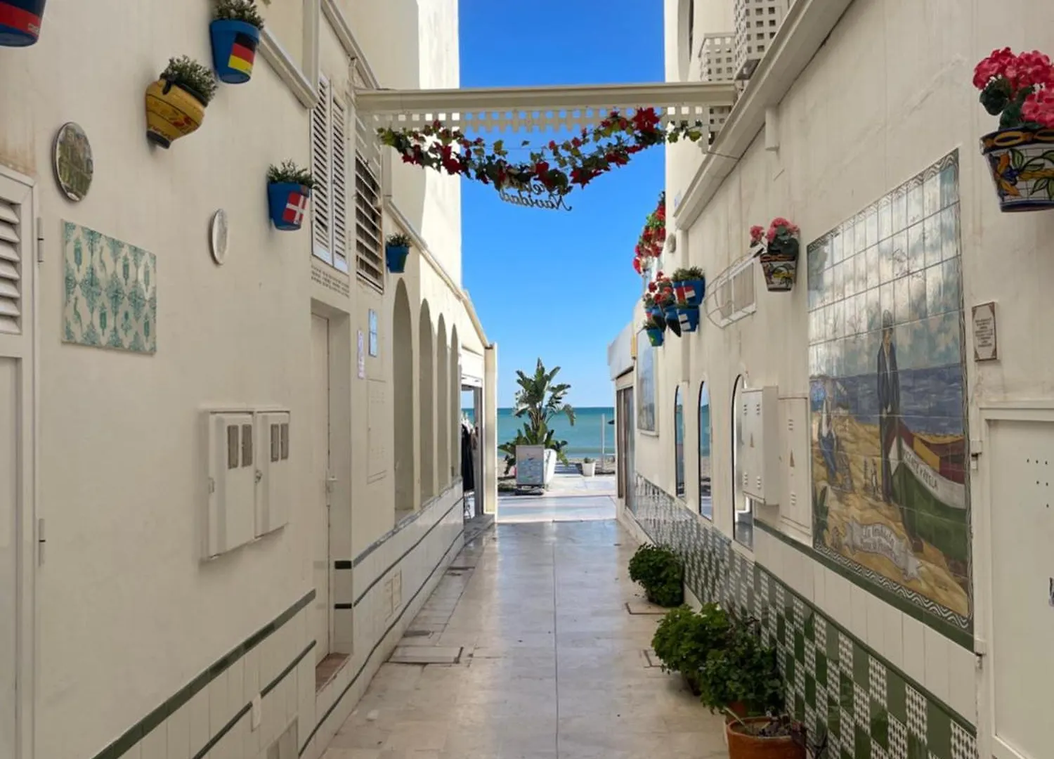 Calafate Carihuela Apartment Torremolinos 0*,  Spain