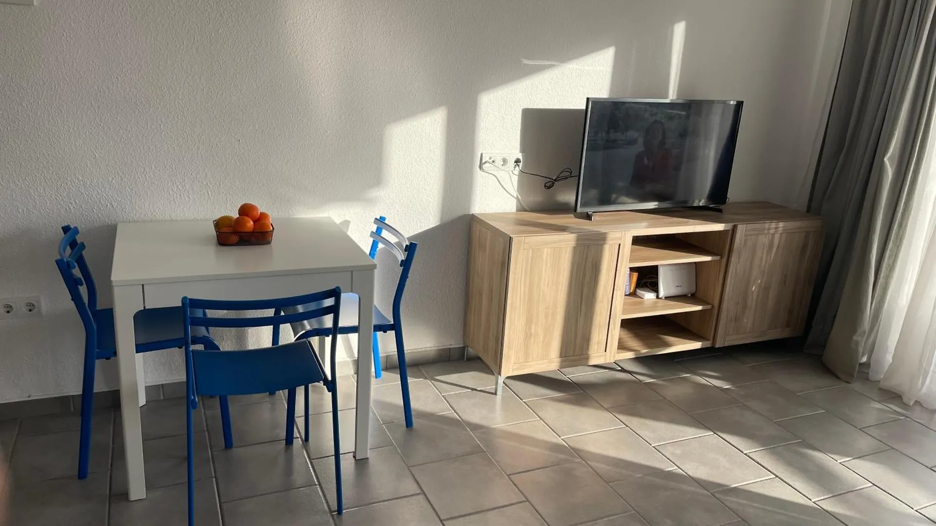 Calafate Carihuela Apartment Torremolinos Spain