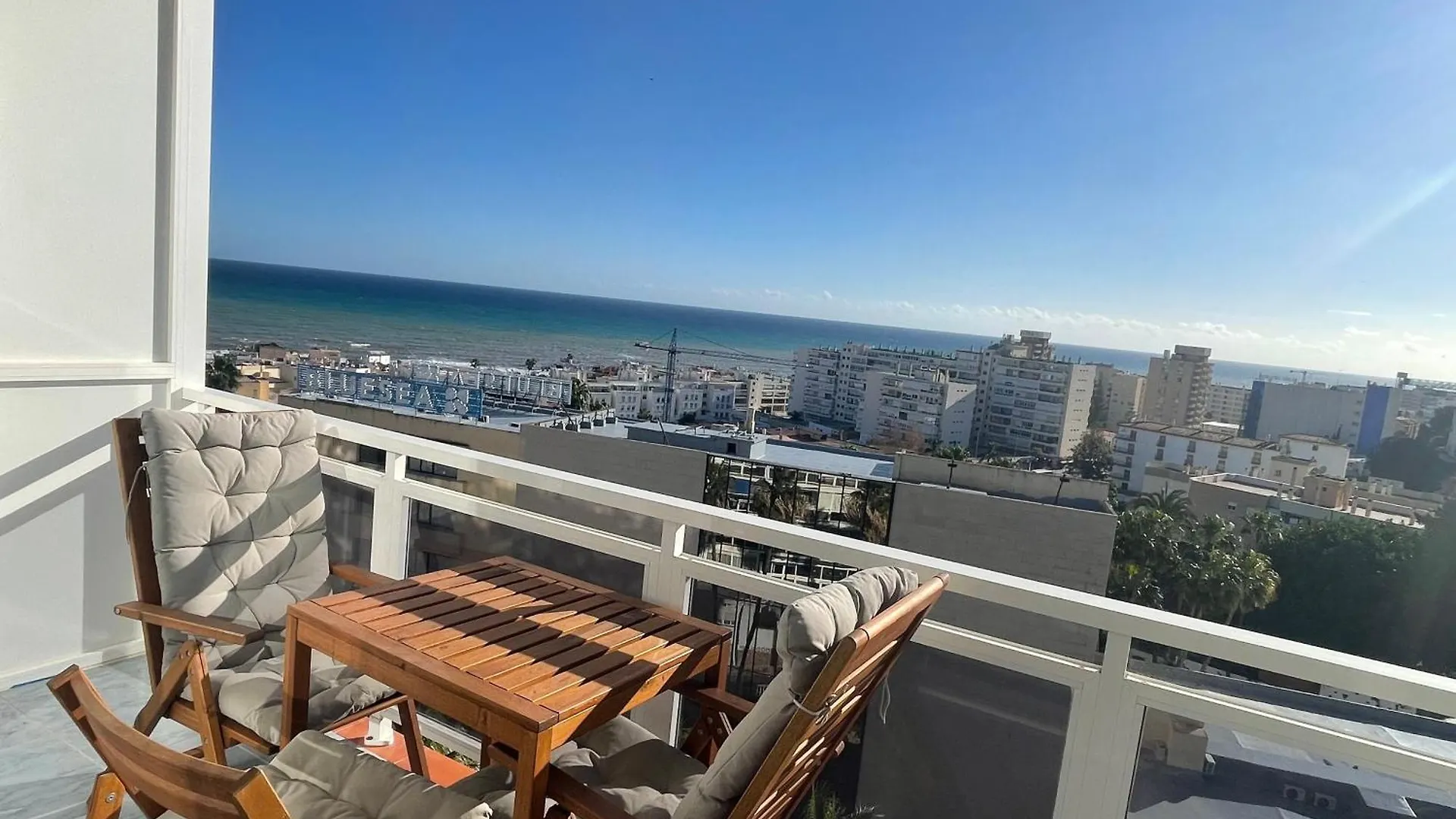 Calafate Carihuela Apartment Torremolinos 0*,  Spain